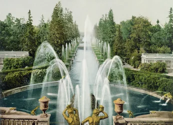 Jardins de Peterhof, Rússia